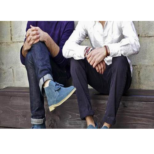 சிவிலியன் ஆடைகளுடன் முழு தோல் பூட்ஸ் அணிய முடியுமா?