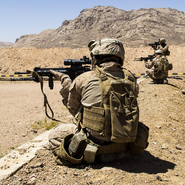 Чи можна носити пустельні черевики тільки в пустелі?