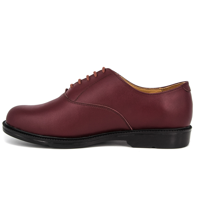 R&oslash;d brun herre kontorsko i skinn til salgs 1244