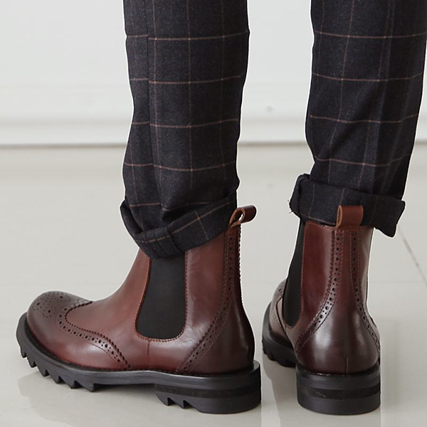 Τι είδους στρατιωτικές μπότες είναι οι μπότες Chelsea;