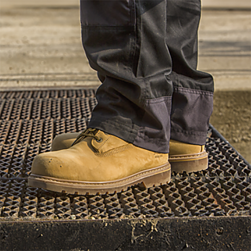 I migliori stivali da lavoro con punta in acciaio per uomo